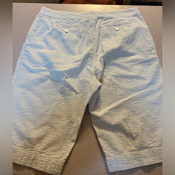 Ladies 2 pair of 100% cotton pinstriped Bermuda shorts by Weatherproof, size 12 - Picture 3 of 6